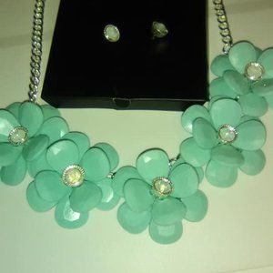 VINTAGE Boho Necklace Earring Set Faceted Flowers